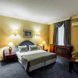 Ambassador Otel